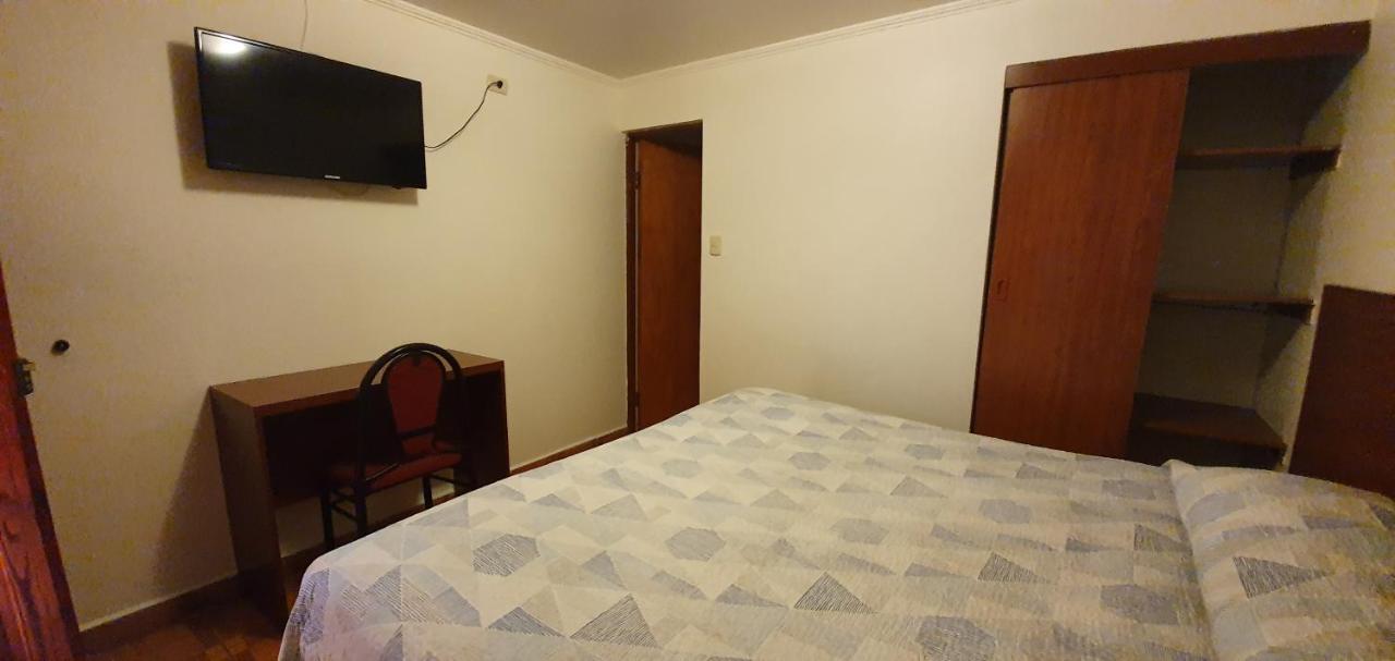 Hostal El Loa Calama Exterior foto