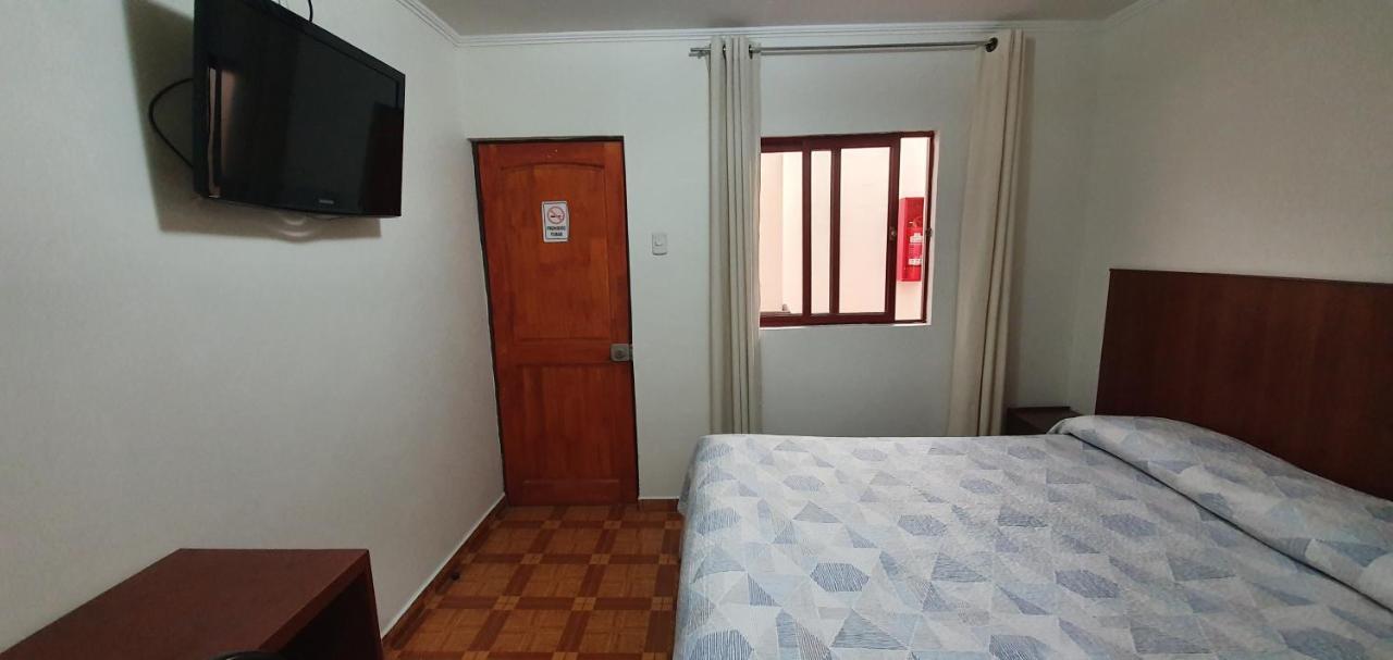Hostal El Loa Calama Exterior foto
